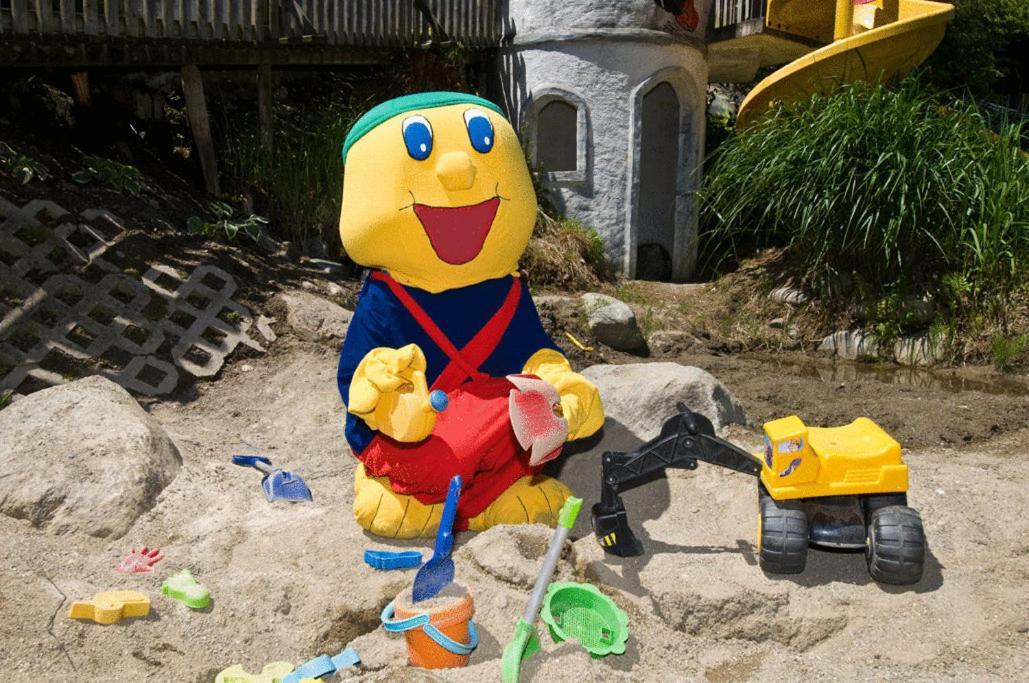Smileys Kinderhotel Trebesing Exteriér fotografie
